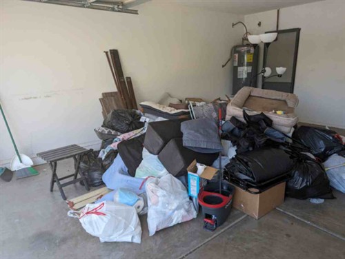 Gallery Image foreclosure_clean_out_phoenix_az.jpg