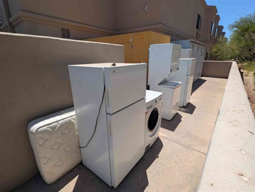Gallery Image refrigerator_removal_phoenix_az.jpg