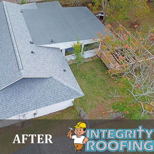 Gallery Image Integrity_Roofing_-__249_Beauvoir_Road._Ste_C4._Biloxi._MS_39531_-__228-295-8300-_Fortified_Roofing_Systems_14.jpg