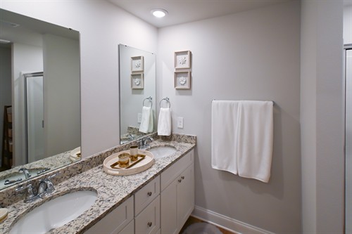 Gallery Image sDSC_8678.jpg