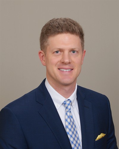 Gallery Image Head_Shot_EJ.JPG