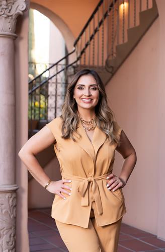 Zaira Vazquez Loan Officer 