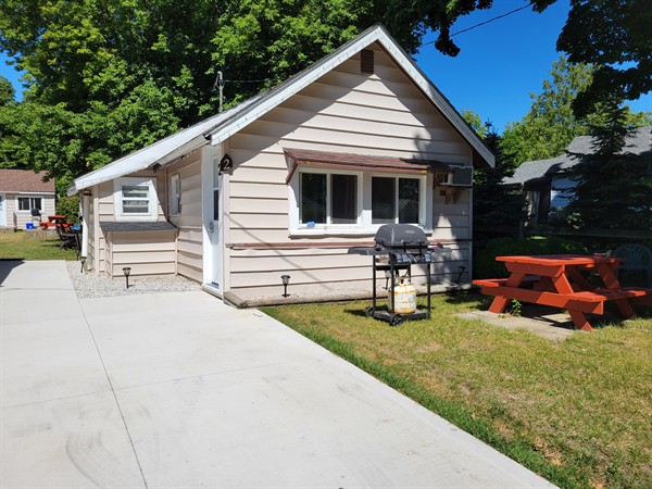 Gallery Image Starlight_Cottage_2.jpg