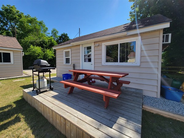 Gallery Image Starlight_Cottage_3.jpg