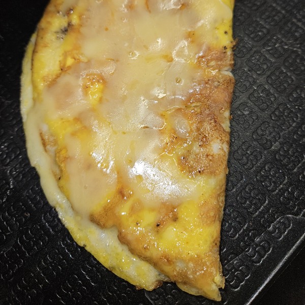 Duck Egg Omelette with PineRiver Cheese