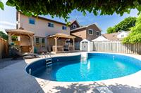 YOUR SUMMER ESCAPE AWAITS - 786 8TH STREET EAST, OWEN SOUND