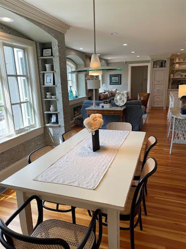 Gallery Image Nanas_house.jpeg