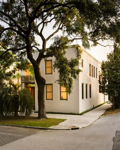 Gallery Image BrowerResidencePhoto003.jpg