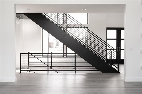 Gallery Image Stairs_3_(1).jpg