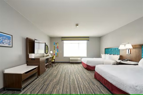 Gallery Image Hampton_2.jpg