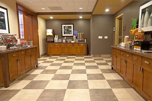 Gallery Image Hampton_Breakfast.jpg