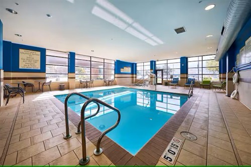 Gallery Image hampton-inn-3-06-2025-salinas-55359-1-pool.jpg