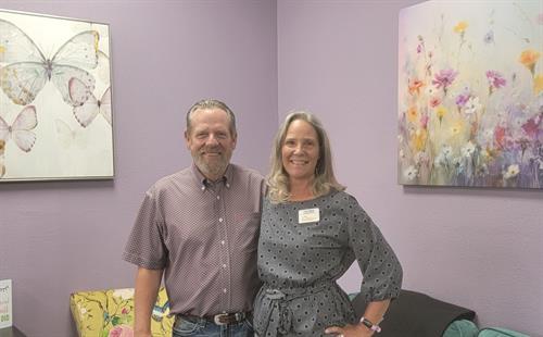 Gallery Image Traci_and_Larry_(2).jpg