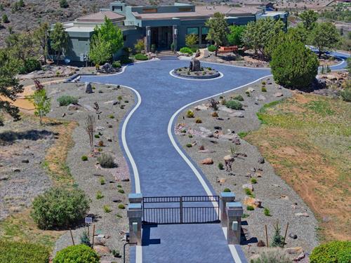 Gallery Image 1MB_drivewaypavers.jpg
