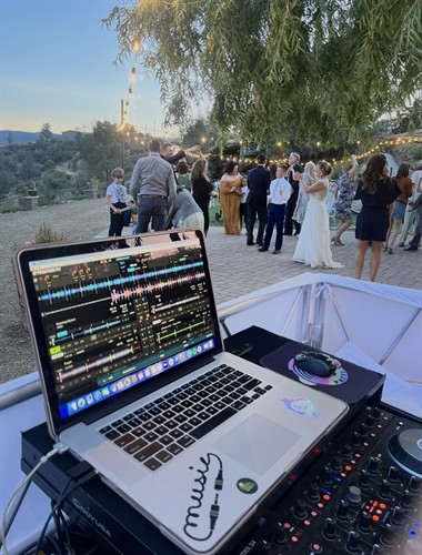 DJing A Wedding In Prescott Valley