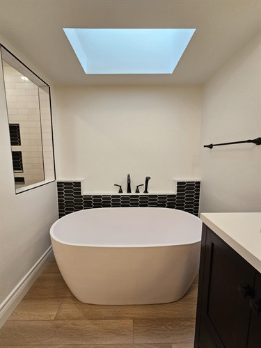 Gallery Image 1000008980.jpg