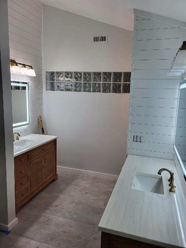 Gallery Image 20231023_173401_0000.jpg