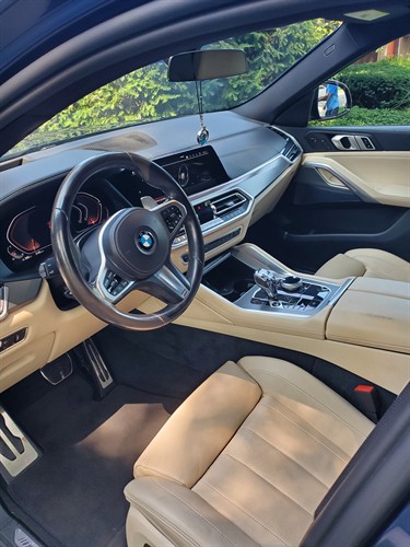Beautiful BMW Interior detail in Evanston, IL