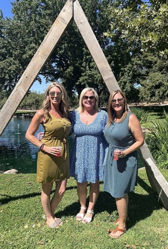 Jillian, Tiffany, Laura