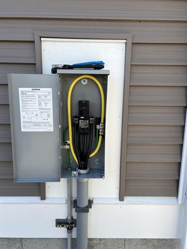 Gallery Image Groveland_garage_ug_2.jpg