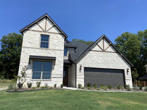 Gorgeous 2 story Warwick furnished model home