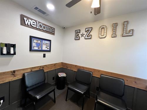 Lobby of E-Z Oil Change & Lube, shop #1