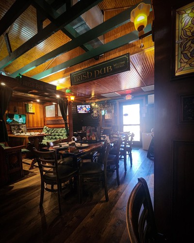 McGarity's Restaurant & Irish Pub Inside