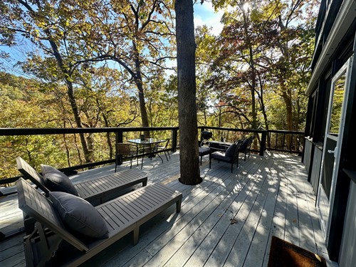 Gallery Image IMG_5983.jpg