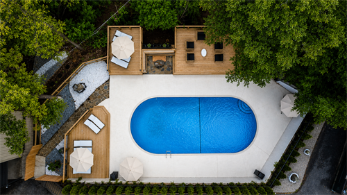 Gallery Image 1._Pool_.png