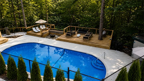 Gallery Image 2._Pool.png