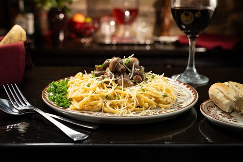 Creamy Garlic and Wild Mushroom Linguini