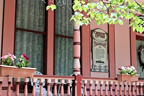 Crescent Cottage Front Porch