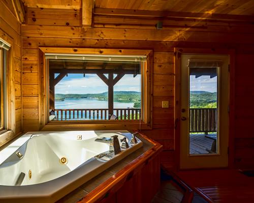Jetted Tub in Family Cabin.