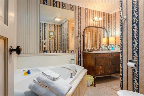 Gallery Image Nottinghamshire_2.jpg