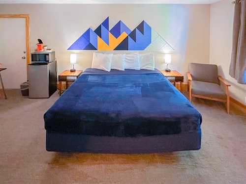 Queen, king, and double queen rooms available