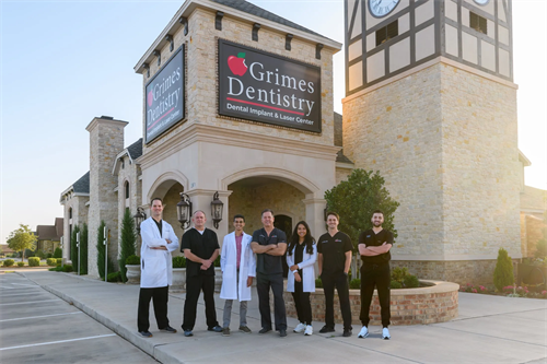 Grimes Dentistry Team in Front of the Lubbock Office