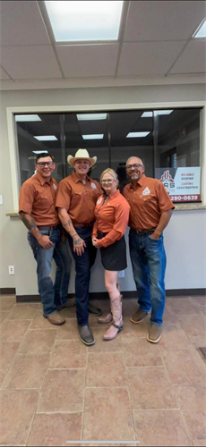 Gallery Image group_pic.PNG