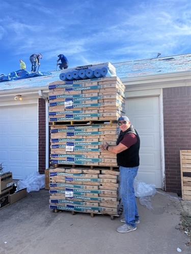 Gallery Image lbk_pic_2.jpg