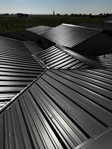 Gallery Image metal_1.jpg