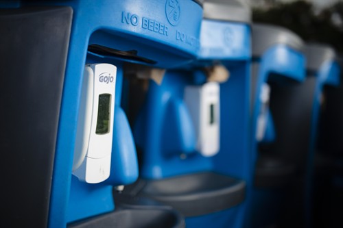 Gallery Image USS_Hand_Sanitizer.jpg