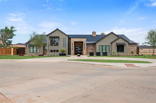 Gallery Image 01-14914-Miami-2_0340.jpg