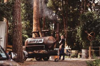 Smokin' Oak Barbecue