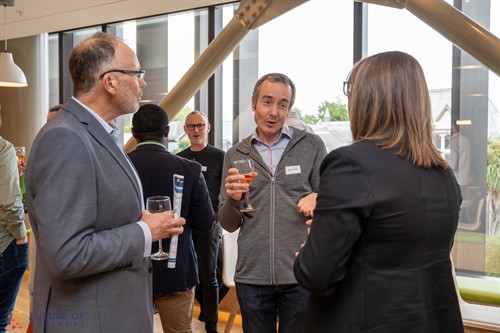 Connecting business leaders and managers