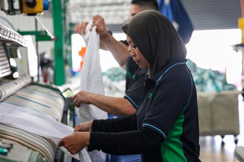 Gallery Image Aprons_And_Towel_Machine_-_IMG_9182.jpg