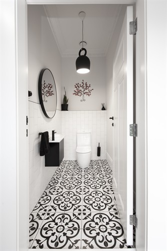 Gallery Image 2025_90_Te_Miro_Rd_Master_and_Ensuite_25.jpg