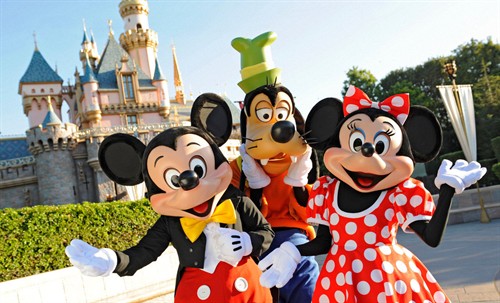 Gallery Image 1047638-disneyland-1280b.jpg