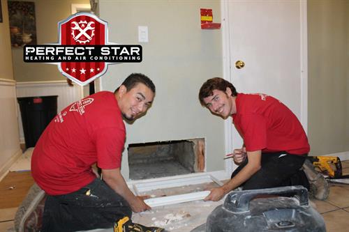 The Perfect Star Install team are a cut above the rest! Left to right: David Mendoza and Dade Clifton The Perfect Star Install team are a cut above the rest! Left to right: David Mendoza and Dade Clifton