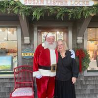 Photos with Santa + Flash Sales at The Susan Lister Locke Gallery
