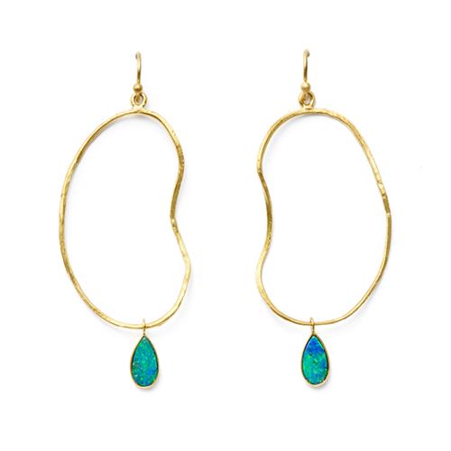 Opal Drop Oyster Earrings in 18kt Gold