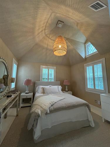 Wallpaper install of grass cloth on walls and ceiling 